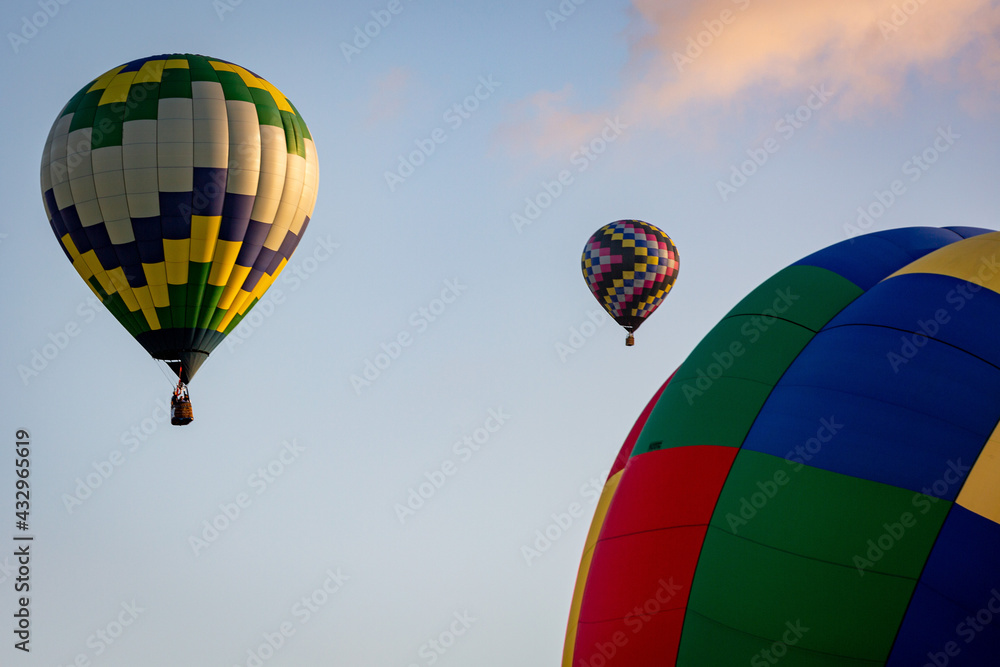Naklejka premium hot air balloons