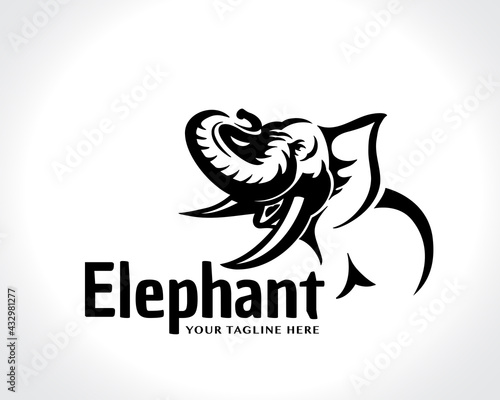 Fototapeta Naklejka Na Ścianę i Meble -  elephant drawing art logo design illustration