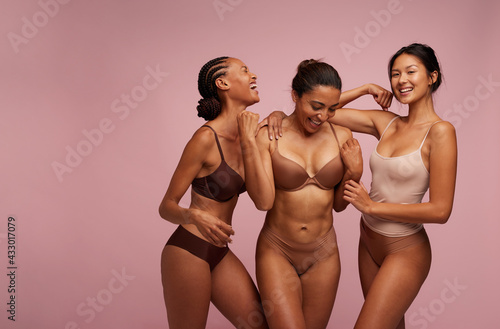 Bild auf Leinwand Multicultural woman being happy in their own skin