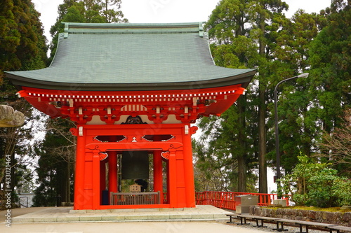  Bell of Good Fortune at Daikodo Hall, Enryakuji Temple (Mount Hieizan) Toudou in Shiga prefecture, Japan - 比叡山 延暦寺 東塔 大講堂の鐘楼