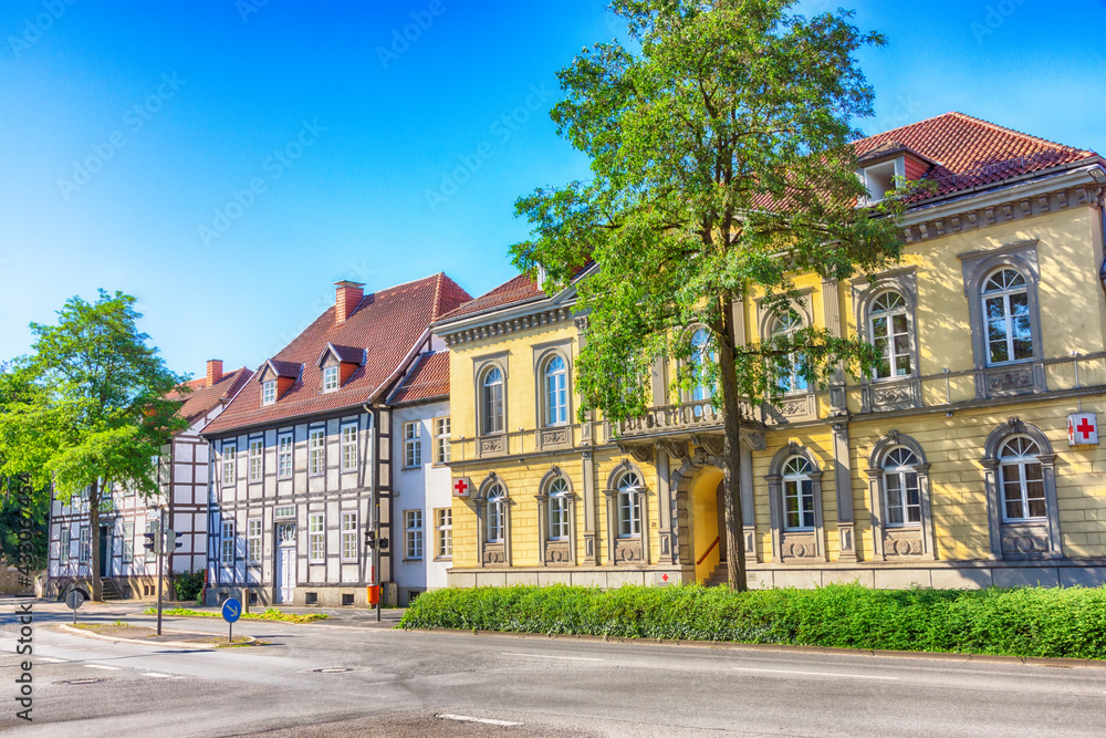 Fototapeta premium Häuserzeile in der Hornschen Straße in Detmold, Nordrhein-Westfalen
