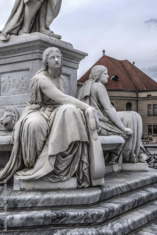 Fototapeta premium Monument of Germany's poet, philosopher and historian Friedrich Schiller (1871) near Concert Hall on Gendarmenmarkt Square in Berlin, Germany.