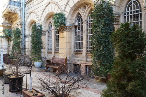 The inner courtyard is an old building in Odessa, which was used as a stock exchange and as a philharmonic society.