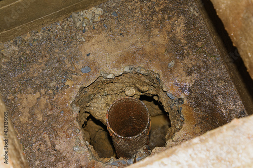 Obraz na plátně Below ground private water well casing with pump and water pipe removed