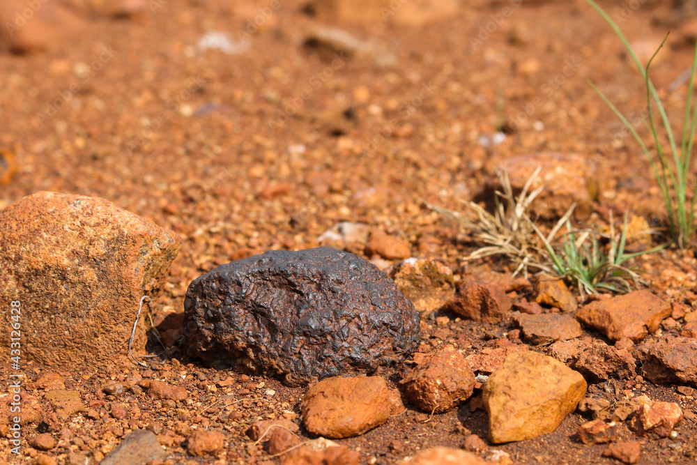 Natural Solid Magnetite Iron Ore Lump, South Africa Natural Solid Magnetite Iron Ore Lump, South Africa