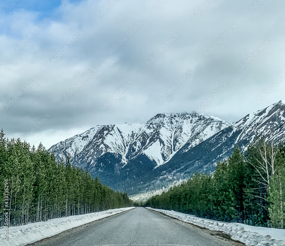 road to the mountains road to the mountains