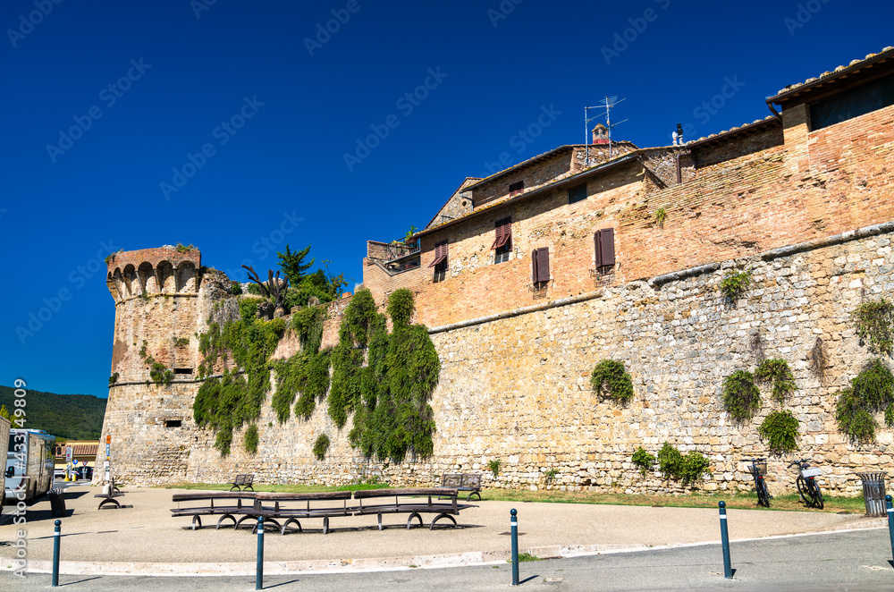 Fototapeta premium City walls of San Gimignano in Italy