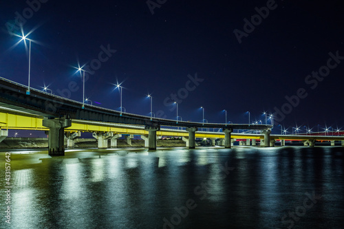 夜景　橋　道路　ライト　道路橋