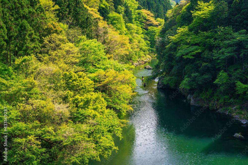 A view from Kazumakyo Bridge. 