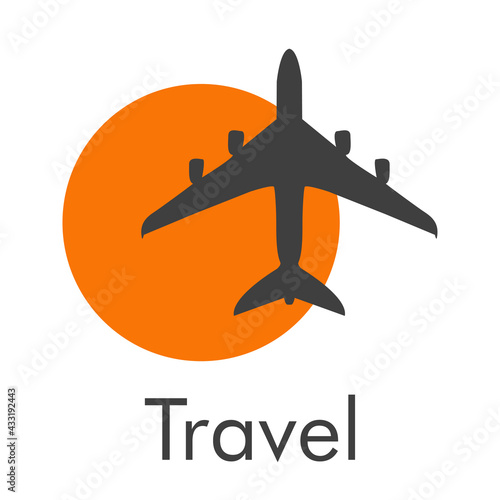 Logotipo con texto Travel y silueta de avión en círculo en color gris y naranja