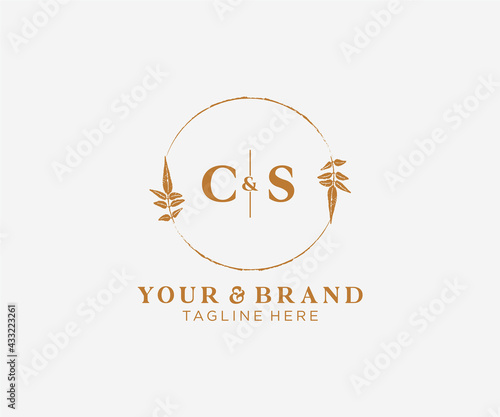 initial CS letters floral frames. Botanical feminine editable premade monoline unique decoration for greeting card, wedding invitation.