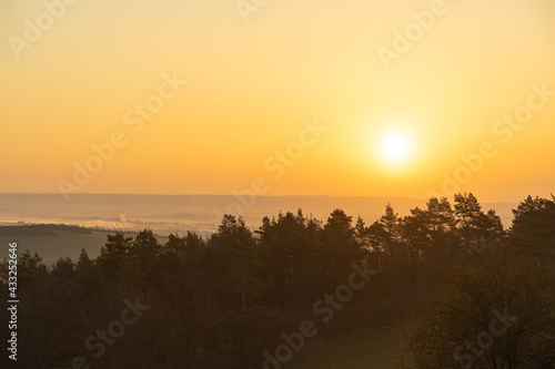 Wallpaper Mural Landschaft im Nebel Torontodigital.ca