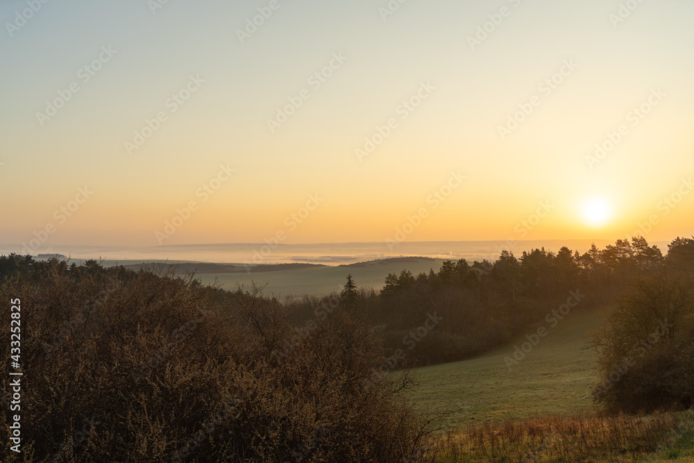 Landschaft im Nebel Landschaft im Nebel