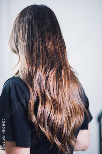 hair cabello hairstyle beauty beautysalon treatment style woman joven castaño 