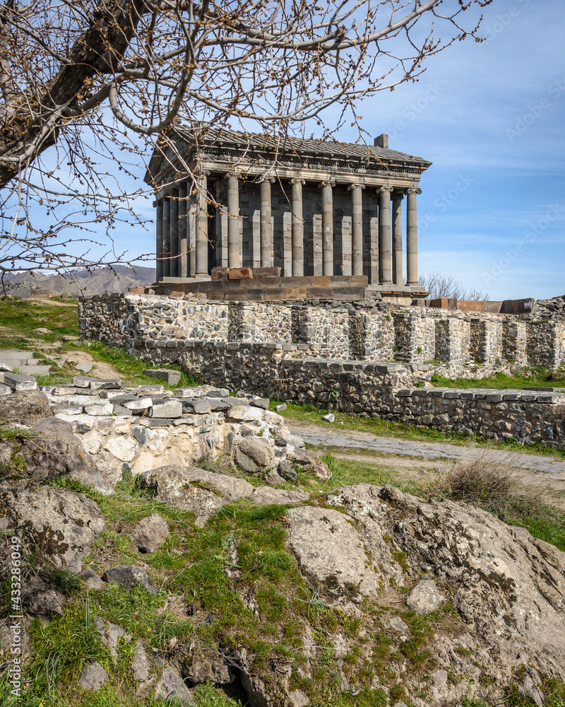 Fototapeta premium Garni temple