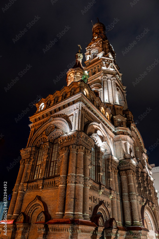 city ​​views of the old Kremlin churches and the monastery of Kazan at night by the light of lanterns 