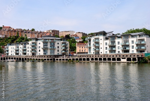 Skyline view in Bristol with new and old buildings and the Avon River gorge, England, UK © Nigar