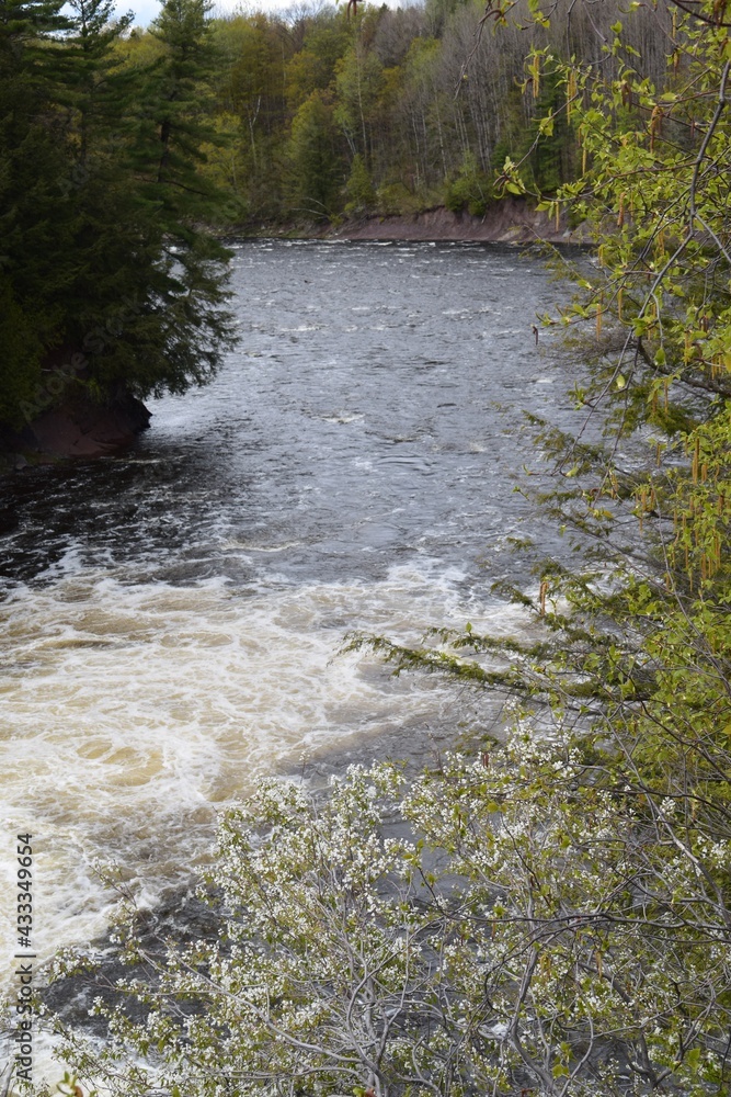 Maddington falls in southern Quebec 