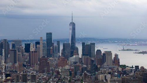 sky line of new york from empire state