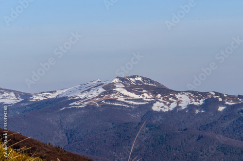 Fototapeta Naklejka Na Ścianę i Meble -  Panorama z połoniny Caryńskiej Bieszczady