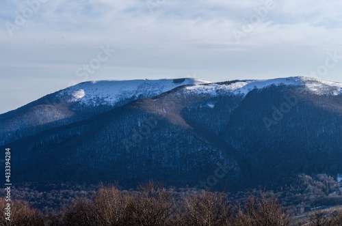 Fototapeta Naklejka Na Ścianę i Meble -  Panorama z połoniny Caryńskiej Bieszczady