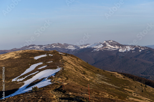 Fototapeta Naklejka Na Ścianę i Meble -  Panorama z połoniny Caryńskiej Bieszczady