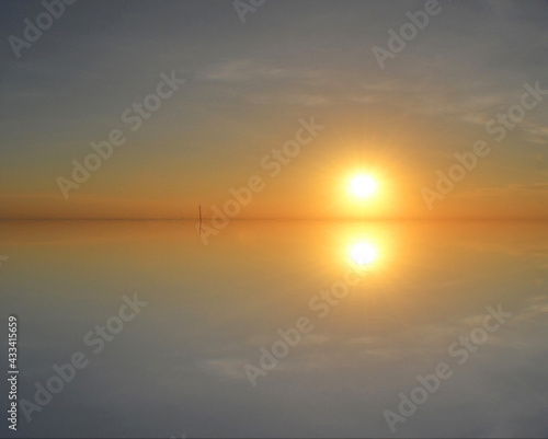 sunset mirror , caribbean sea