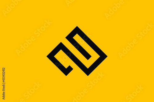 MP logo letter design on luxury background. PM logo monogram initials letter concept. MP icon logo design. PM elegant and Professional letter icon design on background. M P PM MP