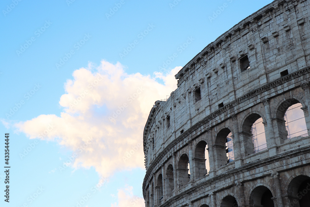 european roman coliseum rome ruin building