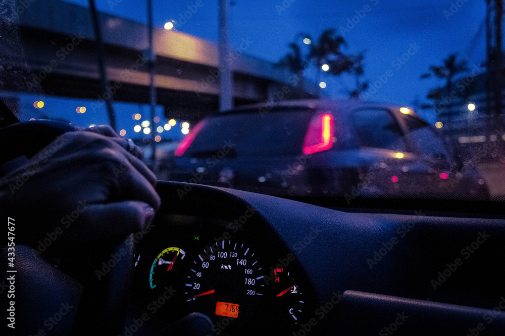 car driving in the night