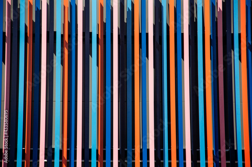 Foto multicolored parallel lines, abstract embossed background.