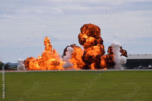 Explosion