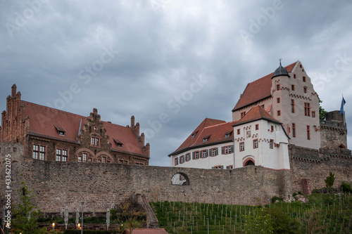 Burg Stadt Alzenau mit Ludwigsturm in Untermain Franken 