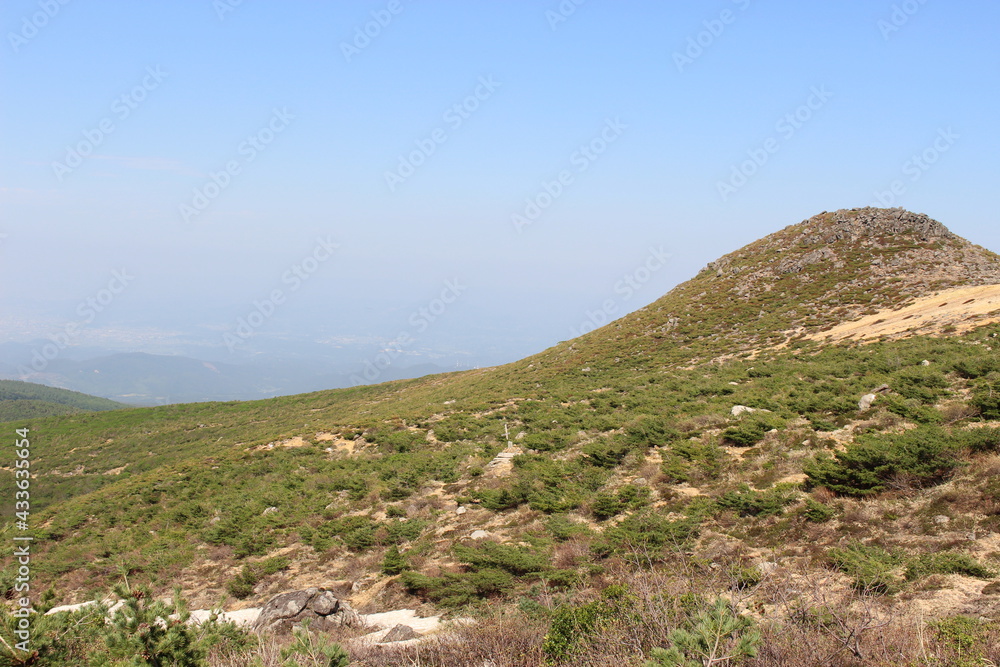 Naklejka premium 福島県の安達太良山の登山