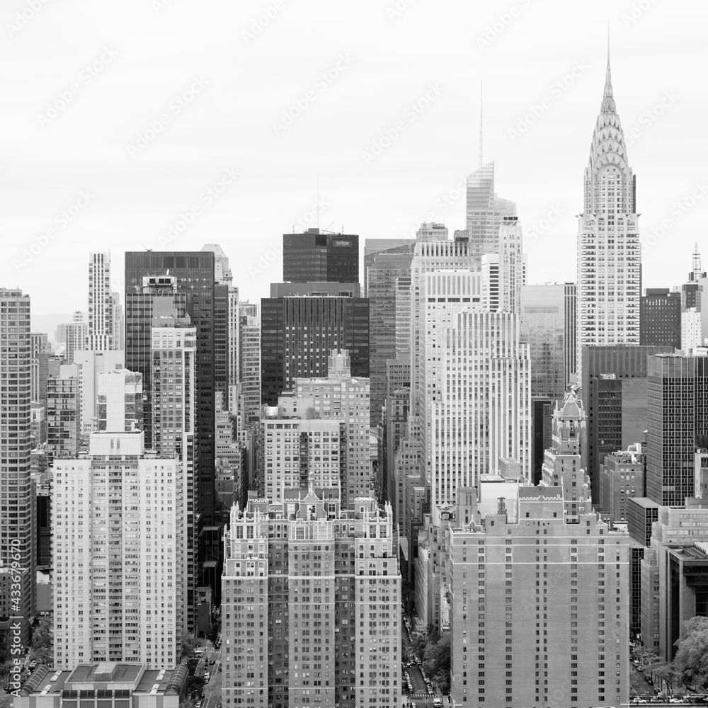Naklejka premium Aerial view of Midtown Manhattan in black and white, New York City, USA