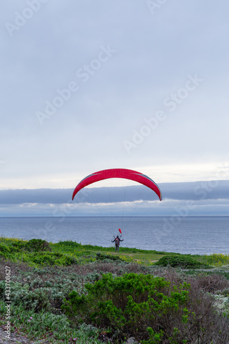 Bay Area Paraglider Prepares to Fly