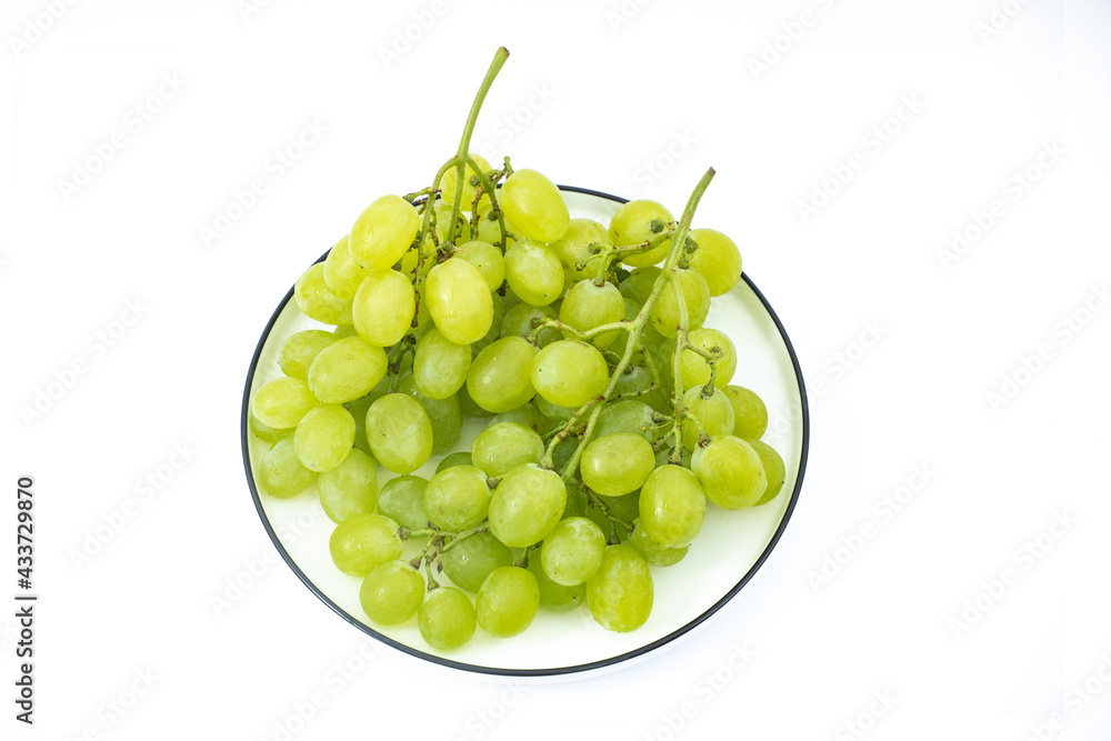 A bunch of fresh raisins