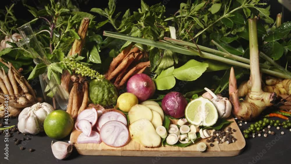 Condiments with a spicy taste..Thai herbs can cure COVID virus Spicy foods can stop the growth