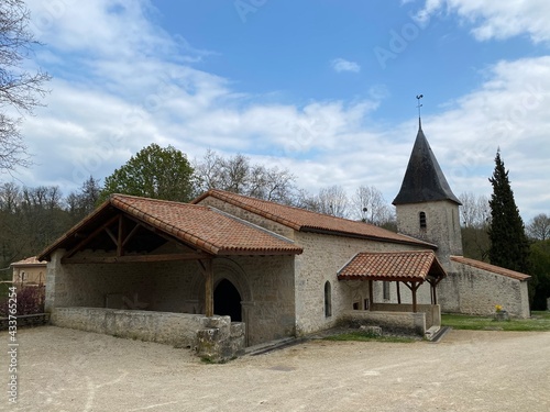 Église Sainte-Clotilde de Quinçay