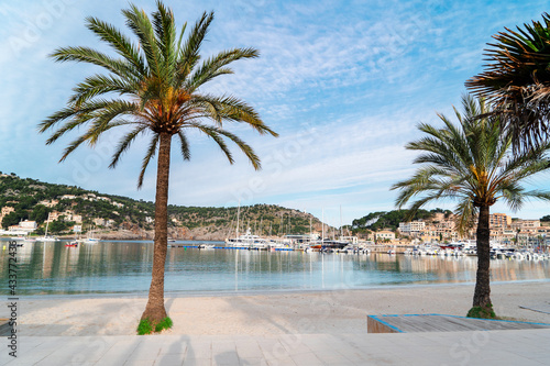Port Soller, Mallorca © neirfy