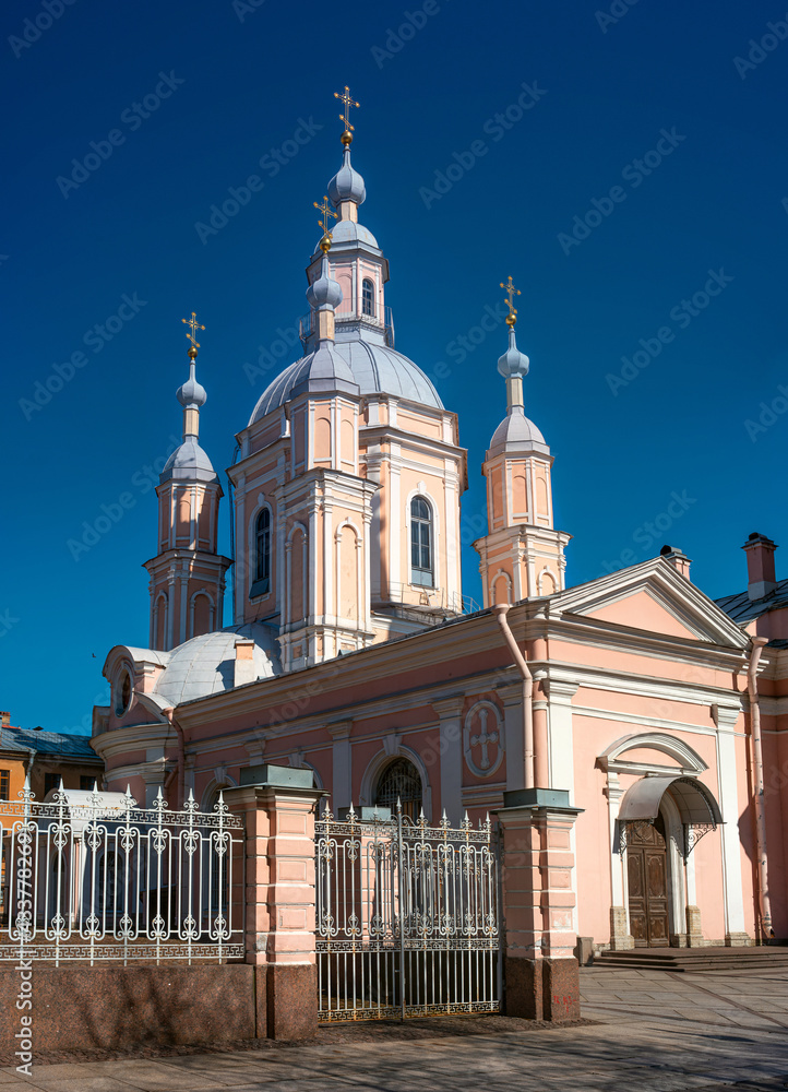 Saint Andrew's Cathedral was the last Baroque cathedral built in Saint Petersburg, Russia