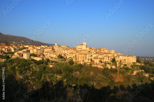 Tourettes-sur-Loup, Alpes-Maritimes	 photo