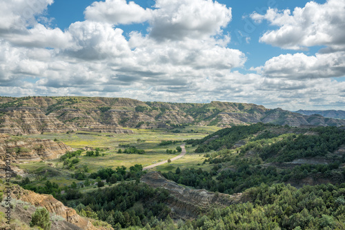 Along the Caprock Coulee Nature Trail in the Theodore Roosevelt National Park - North Unit on the Little Missouri River - North Dakota Badlands © Craig Zerbe