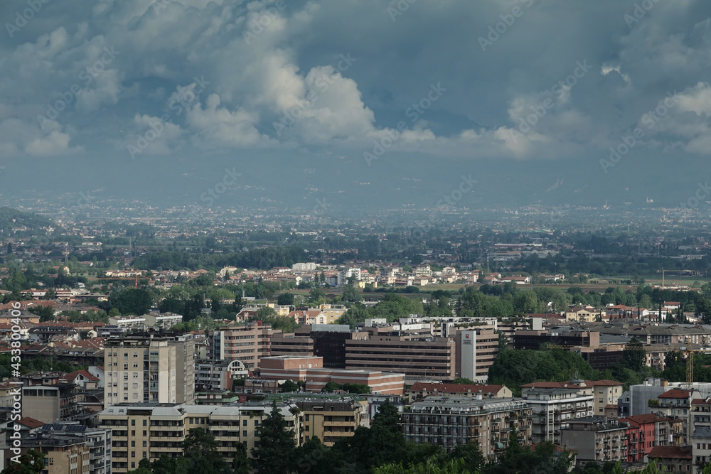 Vicenza veduta dalle colline
