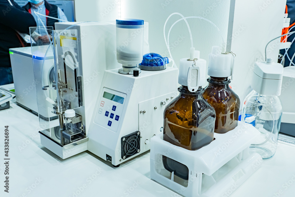 Foto de Equipment for titration in food laboratory. Food laboratory