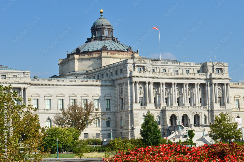 library of congress building in autumn season - Washington dc united states library of congress building in autumn season - Washington dc united states