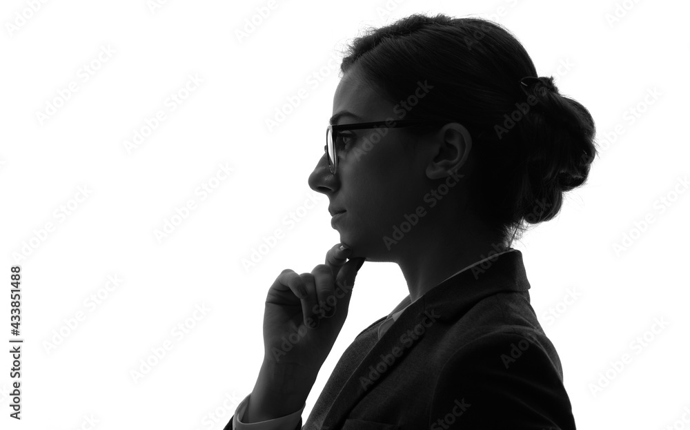 考える外国人女性の横顔 シルエット Stock Photo Adobe Stock 考える外国人女性の横顔 シルエット Stock Photo Adobe Stock