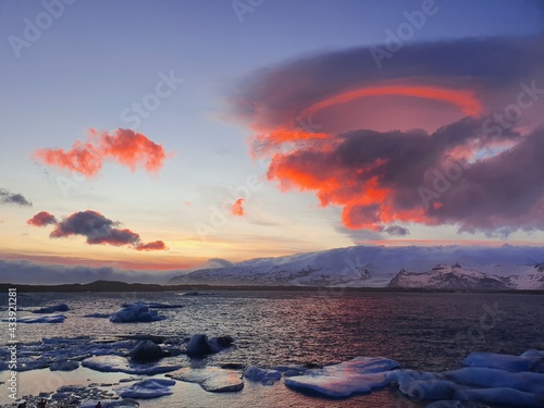 Glacier Lagoon Sunset - Jokulsarlon, Iceland