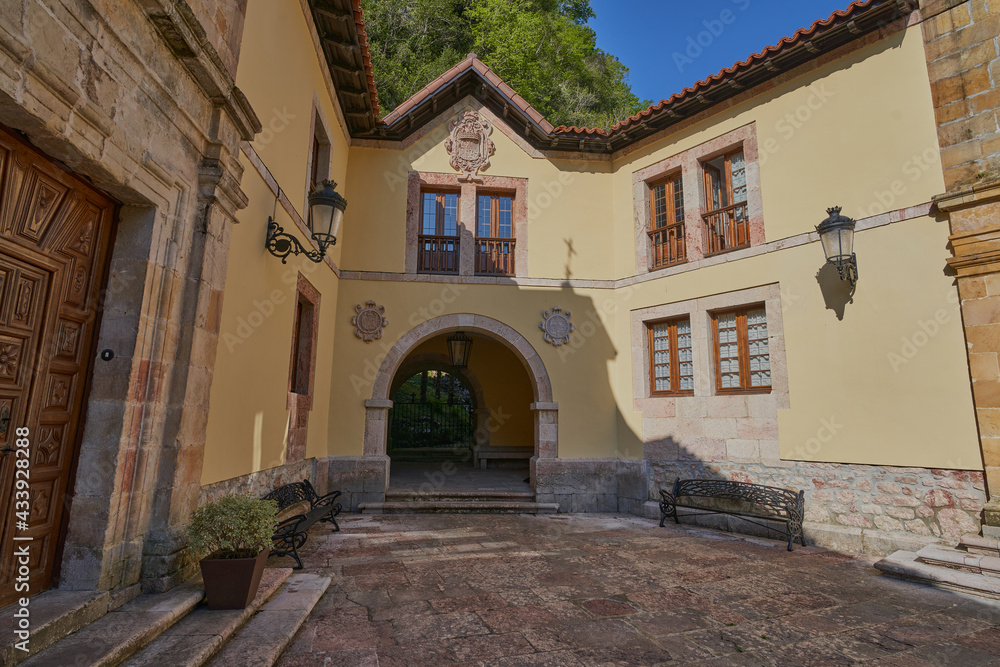 Colegiata de San Fernando, en Cuadonga (Covadonga), Asturias.Next to the Holy Cave.