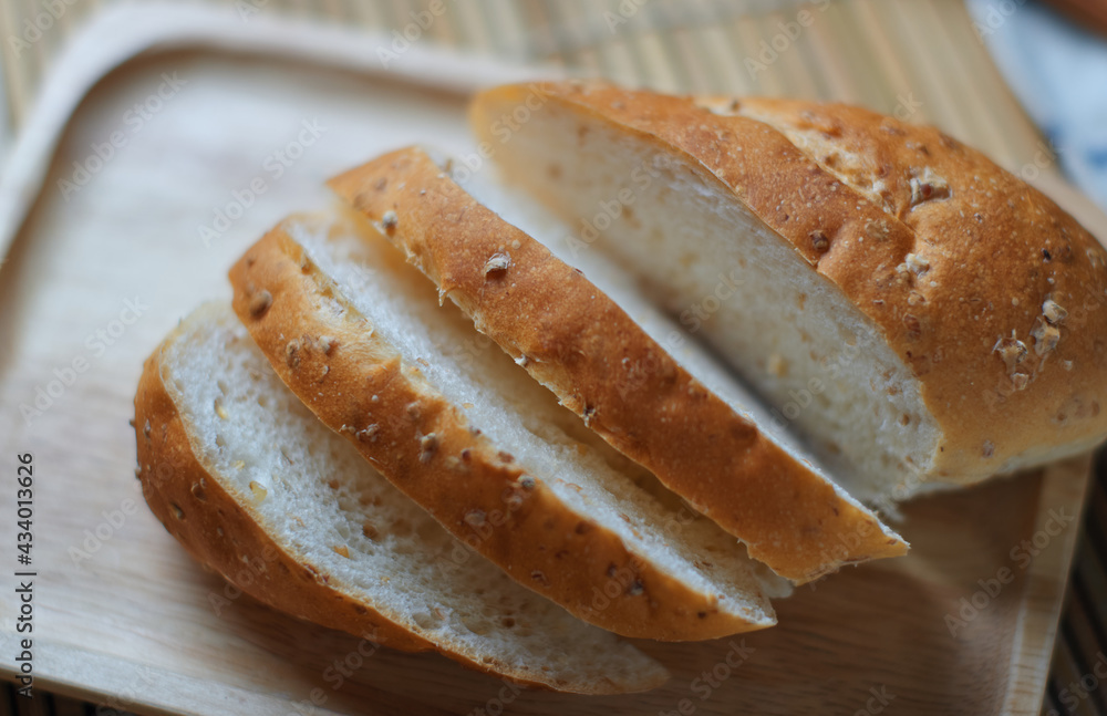 close-up view of a whole wheat bun 